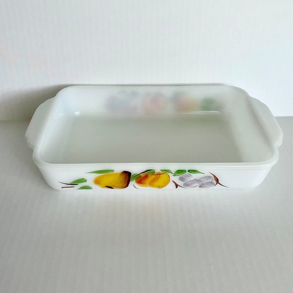 Vintage Fire-King Fruit by ANCHOR HOCKING 12" Rectangular Baker 1.5 Qt - Picture 7 of 13